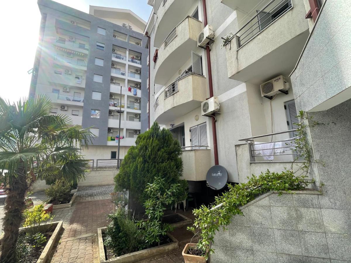 Apartments Zevs Budva Exterior foto
